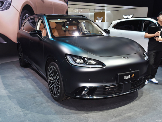 Velocidad máxima 210KM/h Rango de crucero eléctrico puro 950km SUV de 5 puertas y 6 asientos Yuanhang H8 2023
