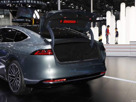 Auto eléctrico puro de alta velocidad Yuanhang Y6 2023 con 1020KM de largo alcance y 205km/h de velocidad máxima
