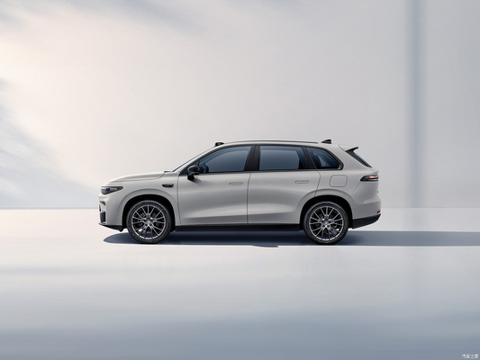 2024 SUV eléctrico puro con 530 km de alcance y velocidad máxima de 170 km / h de Leapmotors C10