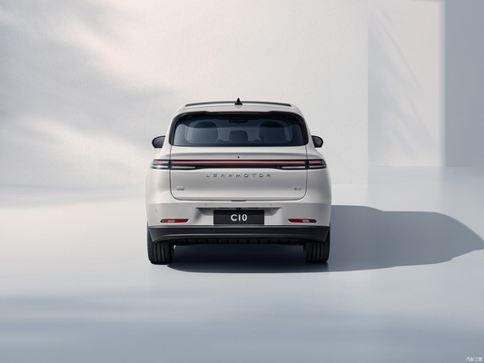 2024 SUV eléctrico puro con 530 km de alcance y velocidad máxima de 170 km / h de Leapmotors C10