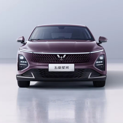 Mejor elección 2023 Wuling Starlight Sedán eléctrico híbrido 4 puertas 5 asientos monomotor