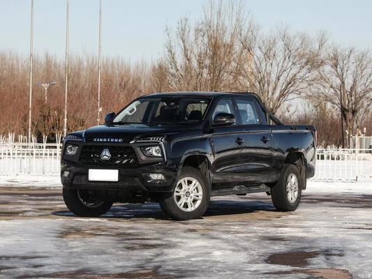 2024 SINOTRUK 2.0T Diesel automático 4WD de eje largo camioneta de lujo para conducción izquierda