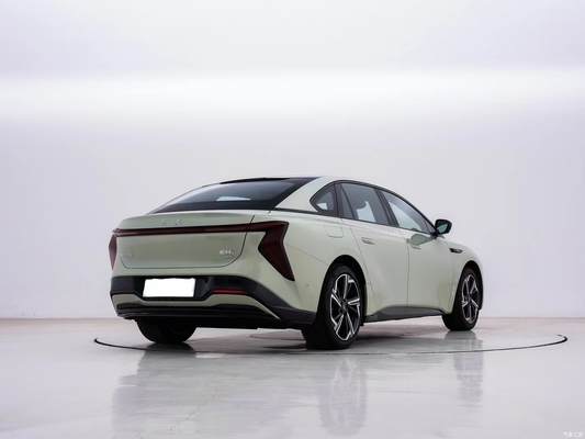 2024 Hongqi EH7 760 Pro Vehículo energético de tracción en las cuatro ruedas con 4 puertas y 5 asientos