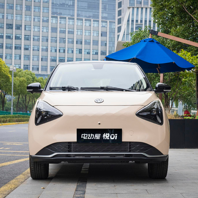 335KM Rango eléctrico puro Yue 01 2024 Modelo Lingyue Versión con batería tipo litio