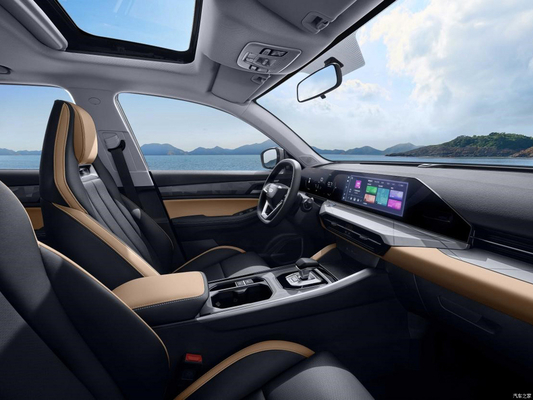2024 Geely Haoyue Pro 1.5T DCT Zongheng Vehículo de gasolina 4518*1834*1715 Velocidad máxima 190 KM/h