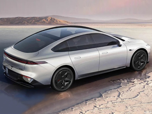 Dongfeng Yipai 2024 540 con tracción a las cuatro ruedas versión máxima vehículo eléctrico 4880*1895*1460