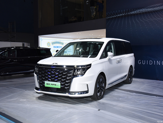 150KM Rango de crucero eléctrico puro JAC Ruifeng RF8 PHEV Edición inteligente 1.5T Motor único
