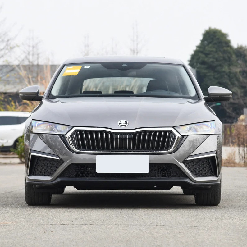 2024 Skoda Octavia PRO TSI80 Versión de lujo Hatchback turbo de 5 puertas y 5 asientos Euro VI