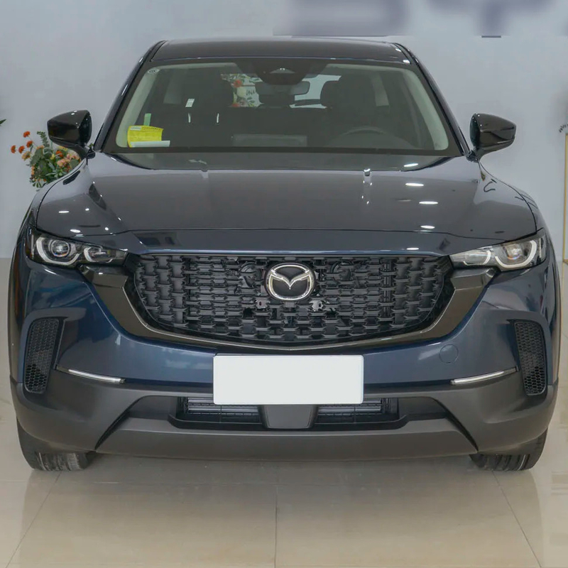 Cómodo 2023 CX-50 SUV de gasolina con retrovisor eléctrico y dirección izquierda