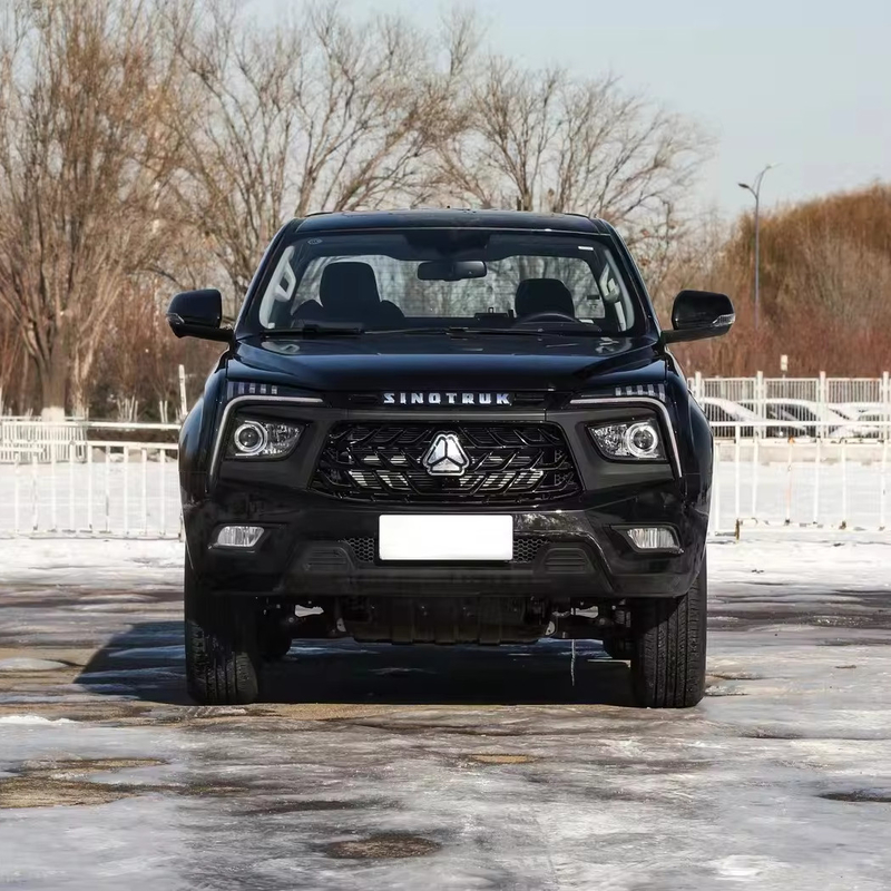 2024 SINOTRUK 2.0T Diesel automático 4WD de eje largo camioneta de lujo para conducción izquierda