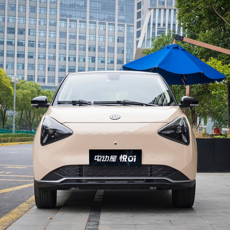 335KM Rango eléctrico puro Yue 01 2024 Modelo Lingyue Versión con batería tipo litio